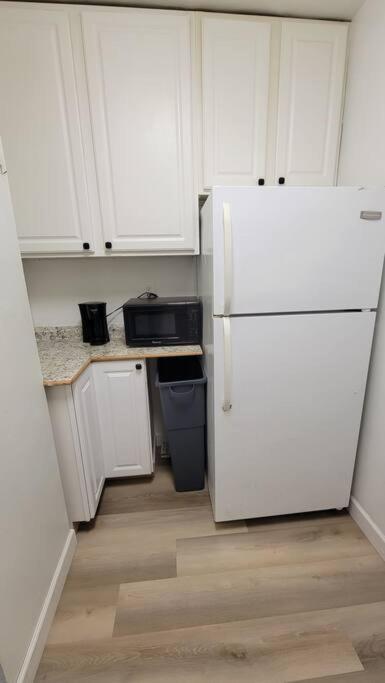 Apartment One Bedroom For Rent, 4 Sleeper