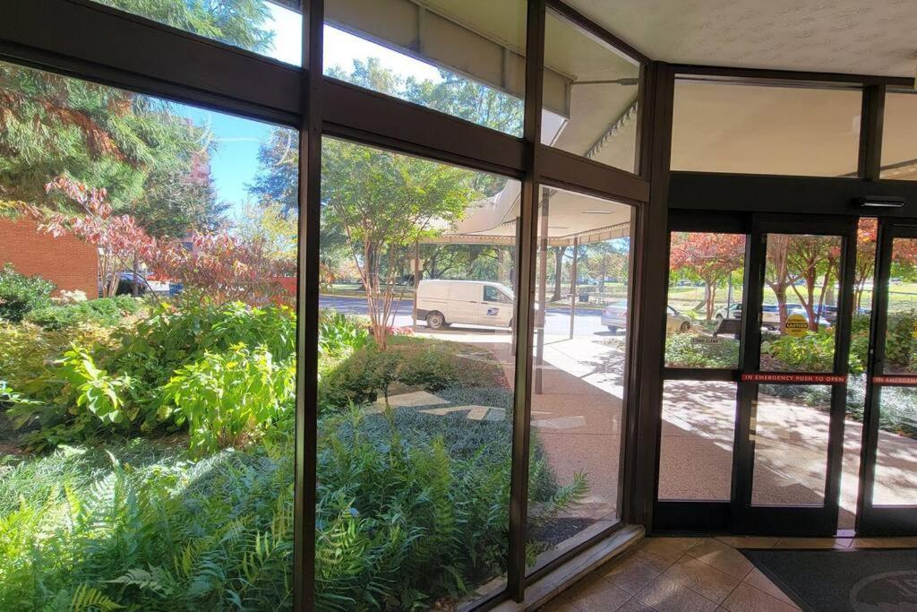 One Bedroom For Rent, 4 Sleeper Arlington